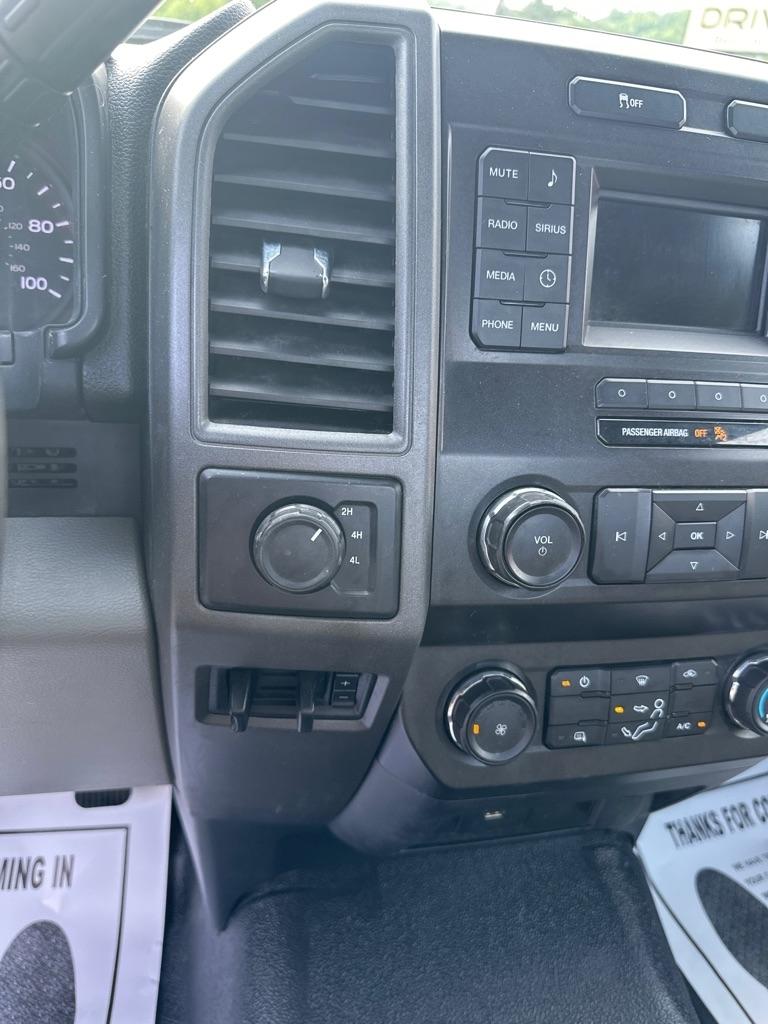 Ford Super Duty F-250 SRW XLT 4WD Reg Cab 8' Box 2019