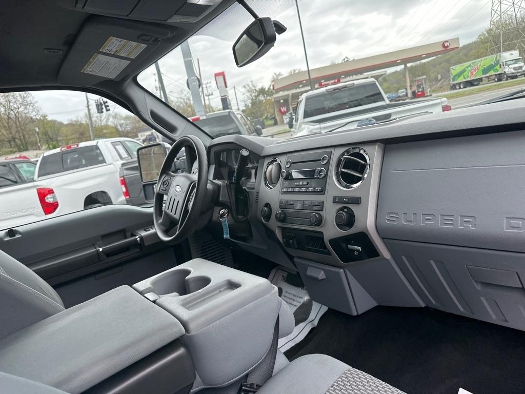 Ford Super Duty F-250 SRW 4WD Crew Cab 172" Platinum 2015