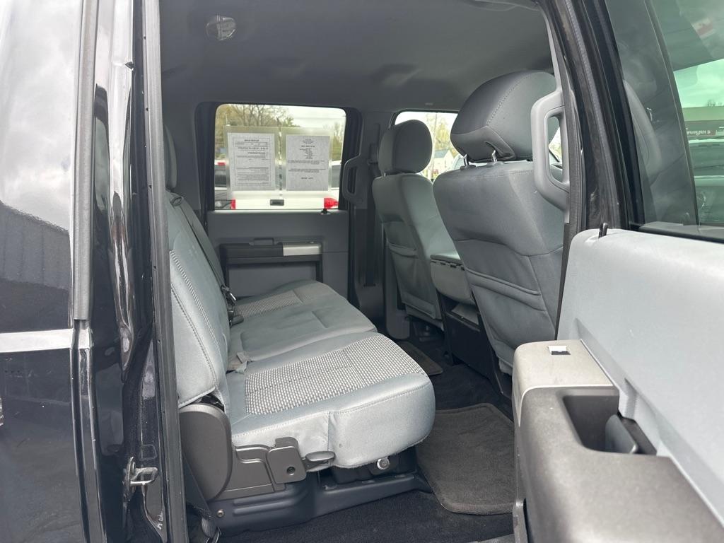 Ford Super Duty F-250 SRW 4WD Crew Cab 172" Platinum 2015