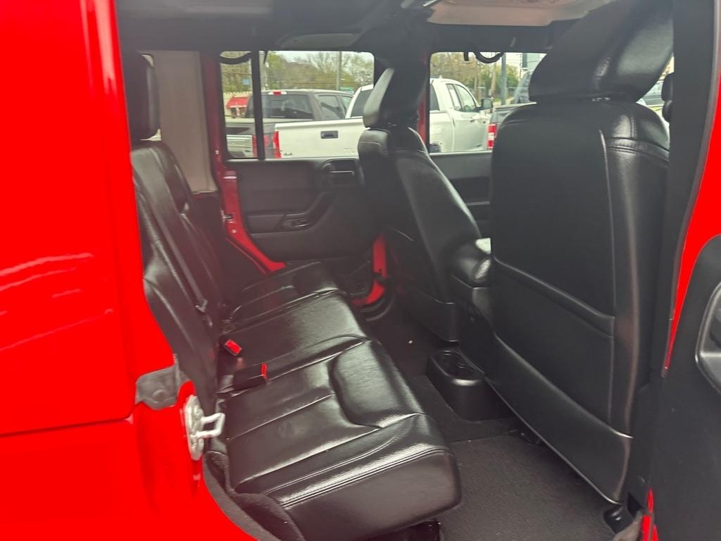 Jeep Wrangler Unlimited 4WD 4dr Altitude 2015