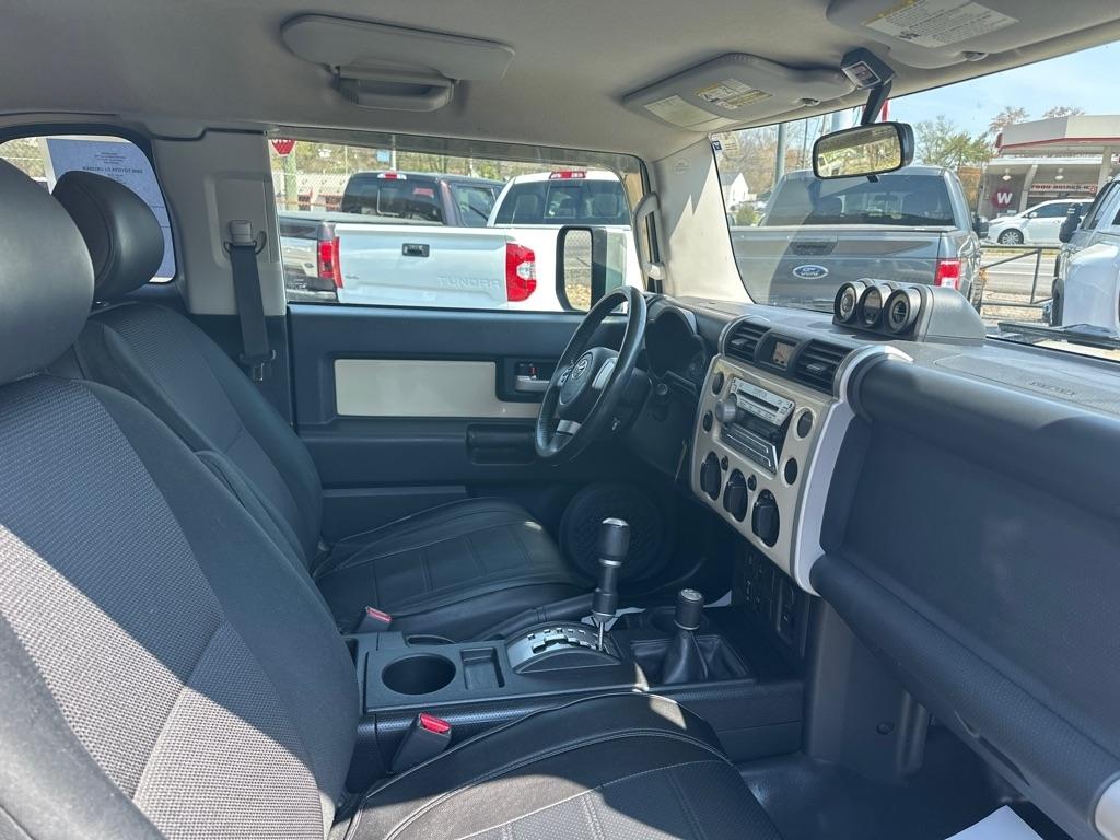 Toyota FJ Cruiser 4WD 4dr Man (Natl) 2008