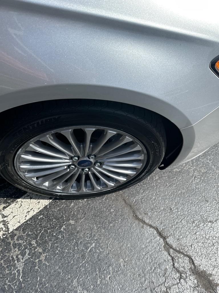 Ford Fusion 4dr Sdn Titanium FWD 2014