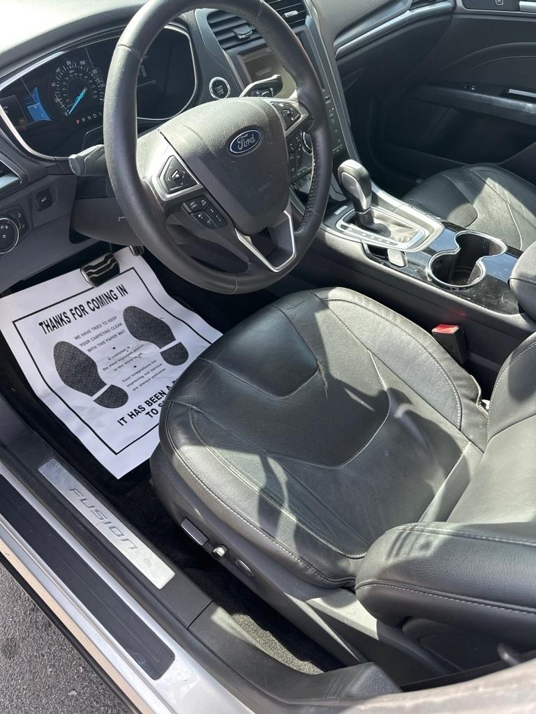 Ford Fusion 4dr Sdn Titanium FWD 2014