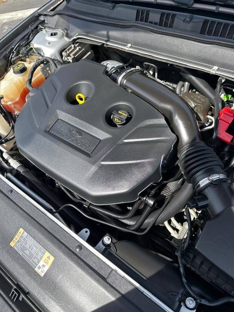 Ford Fusion 4dr Sdn Titanium FWD 2014