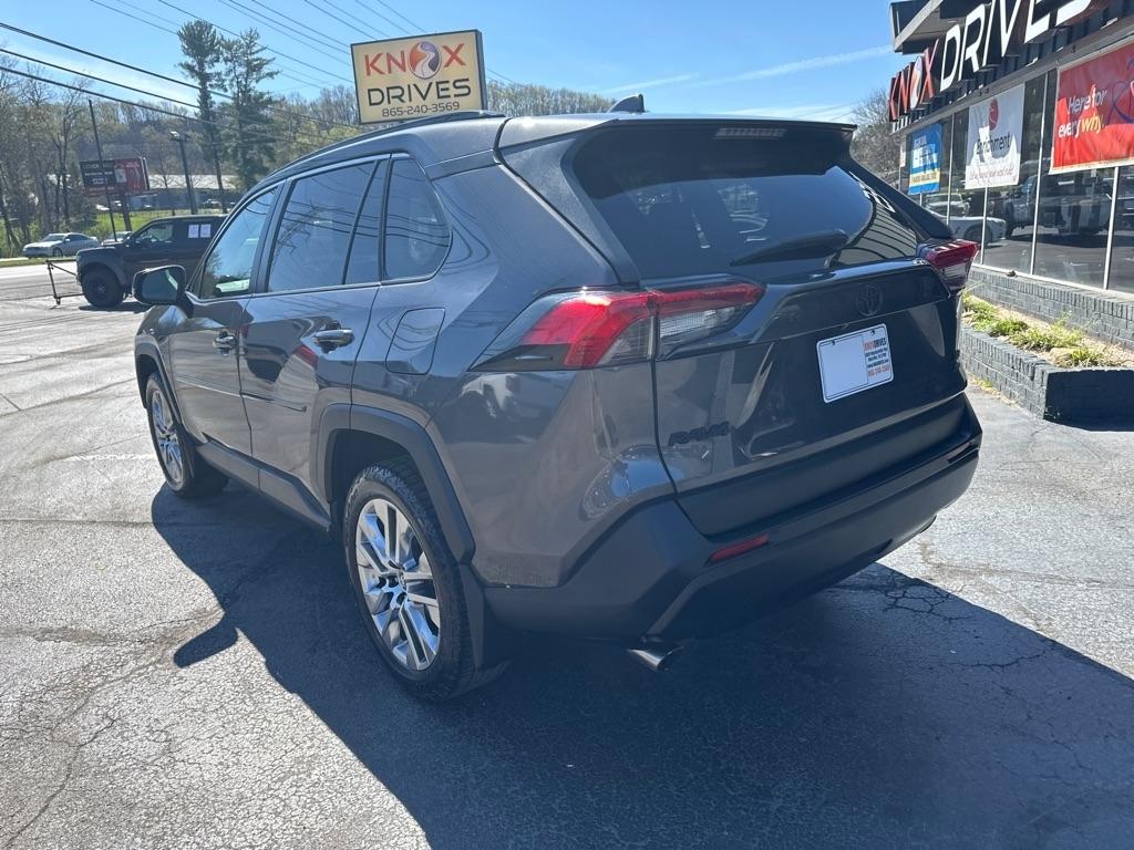 Toyota RAV4 XLE Premium AWD (Natl) 2019