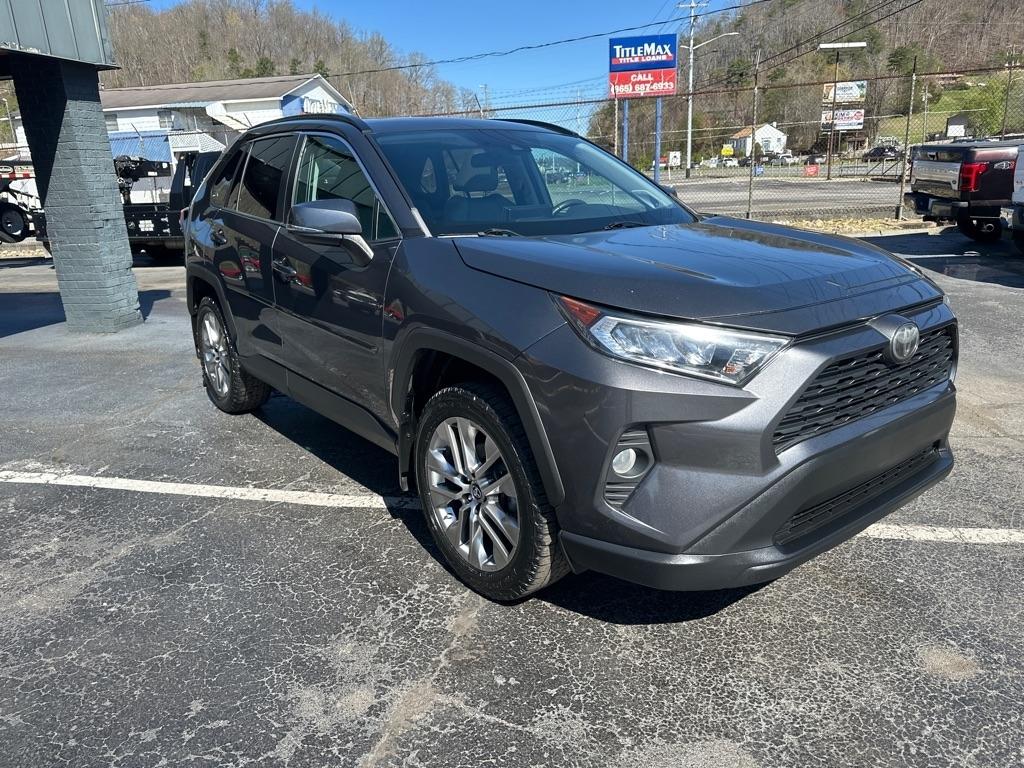 Toyota RAV4 XLE Premium AWD (Natl) 2019