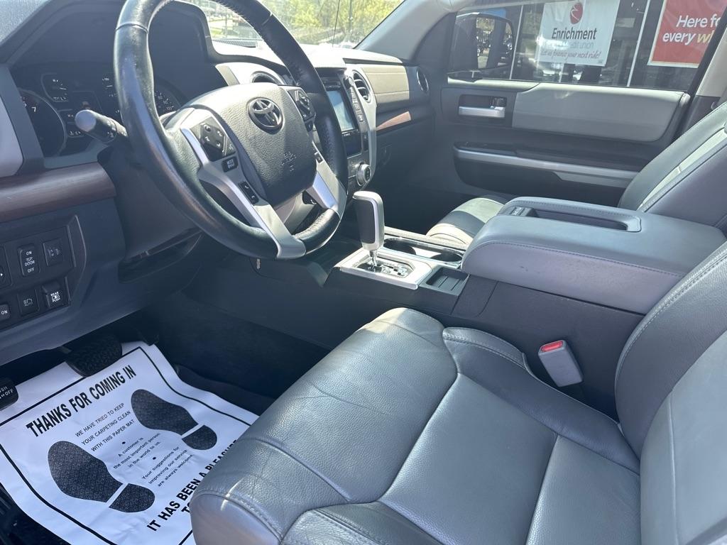 Toyota Tundra 4WD Limited Double Cab 6.5' Bed 5.7L (Natl) 2019