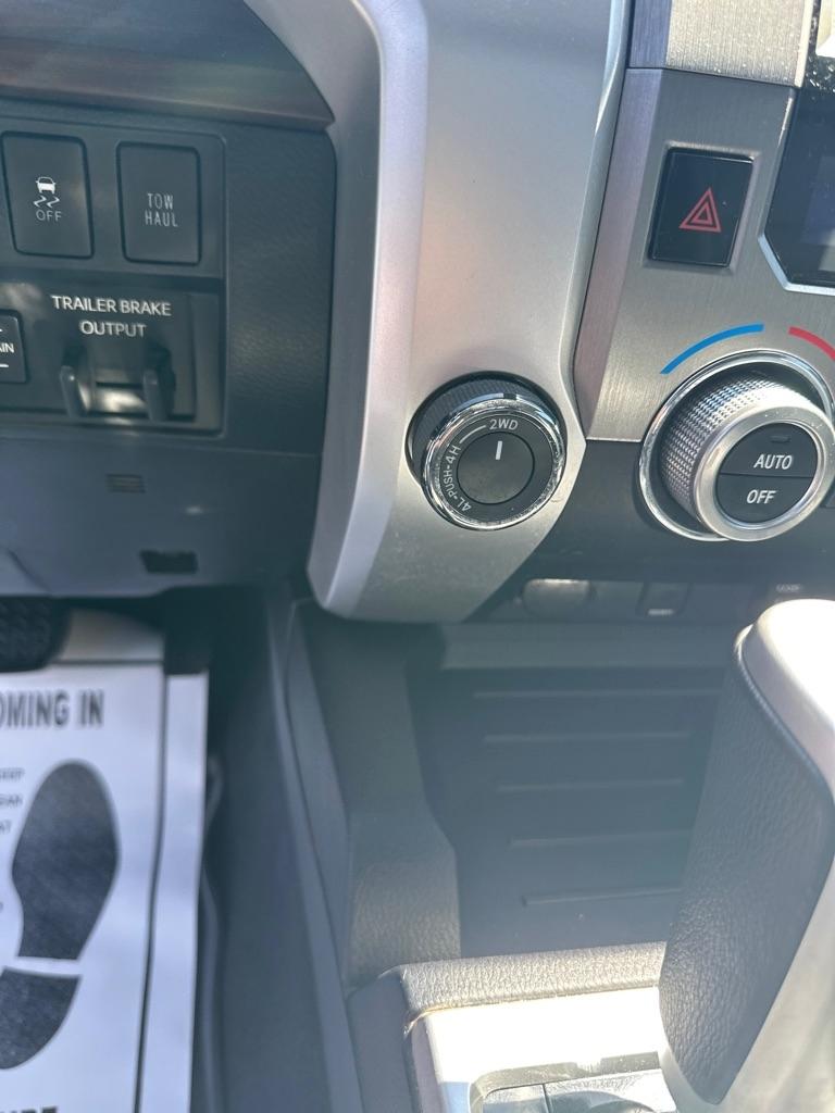 Toyota Tundra 4WD Limited Double Cab 6.5' Bed 5.7L (Natl) 2019