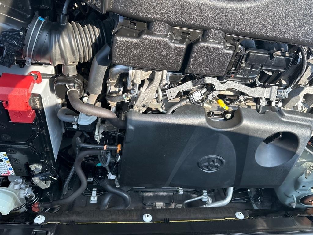 Toyota RAV4 XLE Premium AWD (Natl) 2020