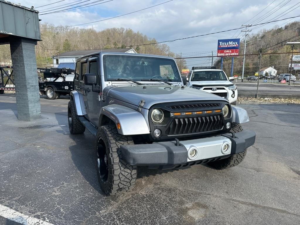 Jeep Wrangler Unlimited 4WD 4dr Sahara 2014