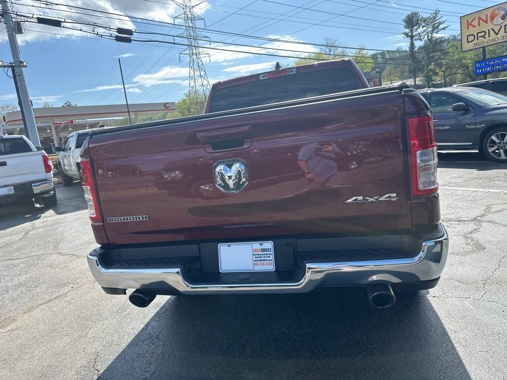 RAM 1500 Big Horn 4x4 Crew Cab 5'7" Box 2021