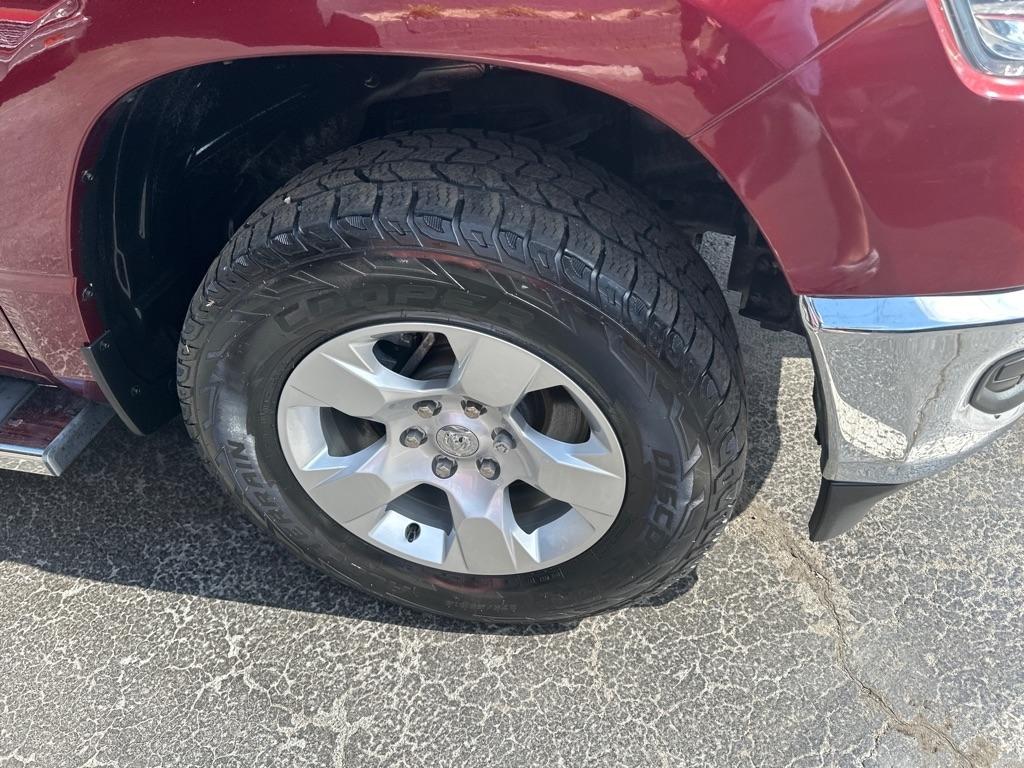 RAM 1500 Big Horn 4x4 Crew Cab 5'7" Box 2021