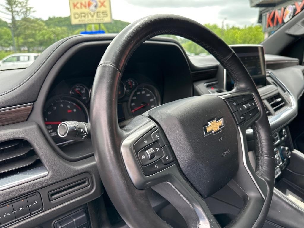Chevrolet Suburban 4WD 4dr LT 2021