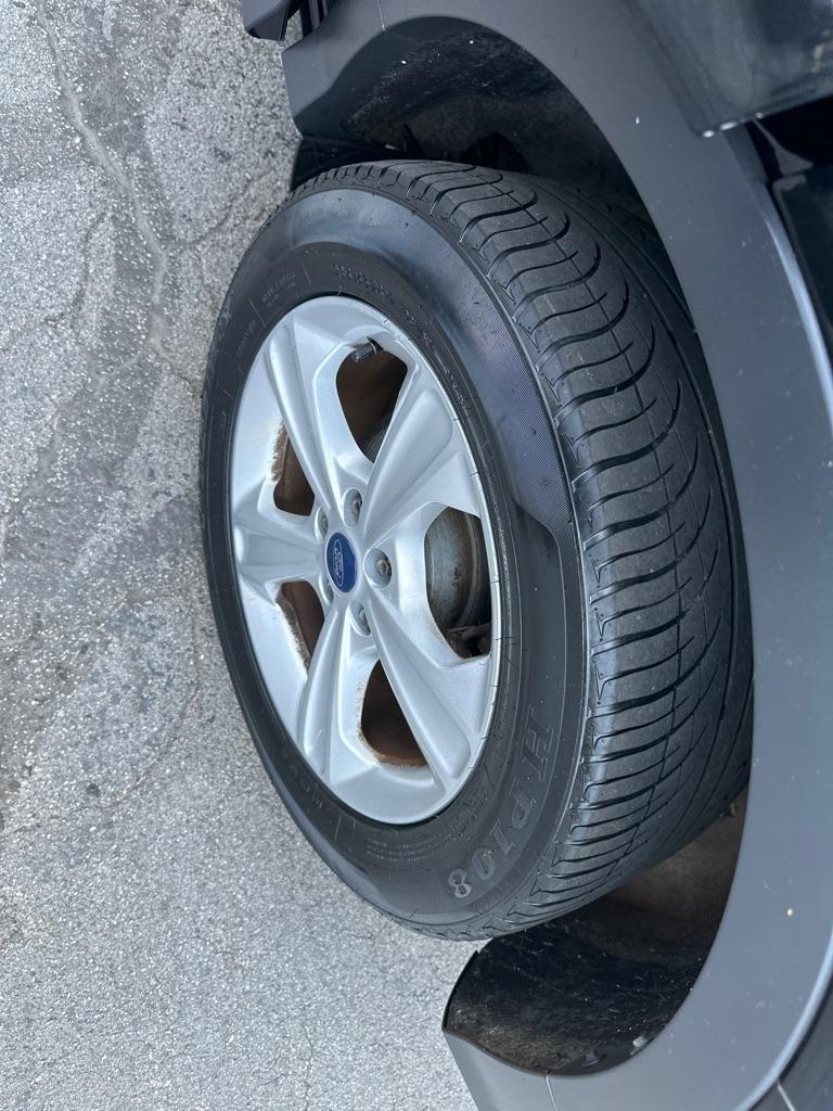 Ford Escape FWD 4dr SE 2015