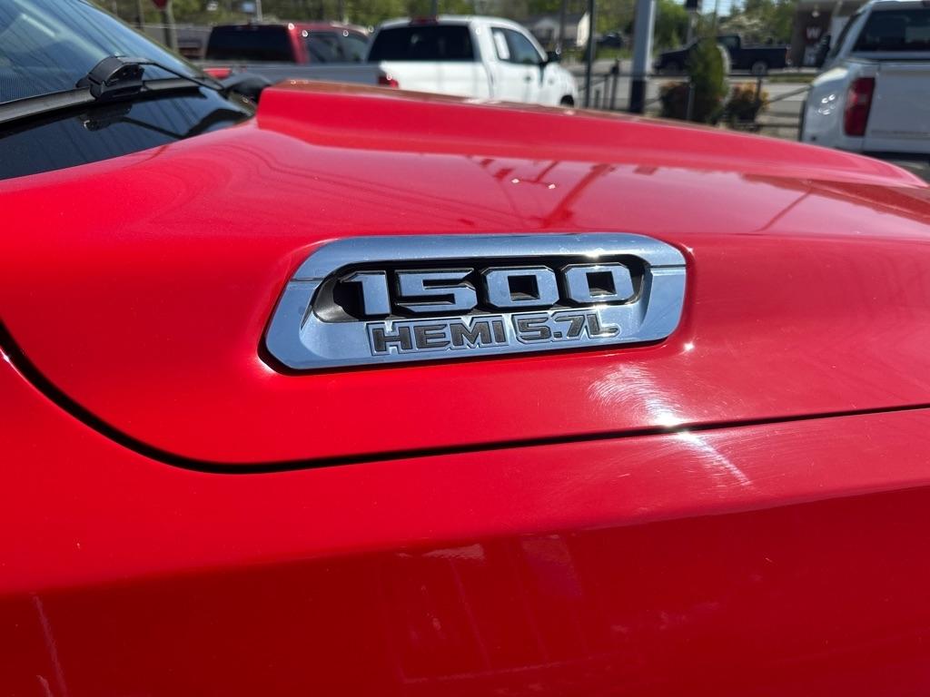 RAM 1500 Big Horn/Lone Star 4x4 Crew Cab 5'7" Box 2019