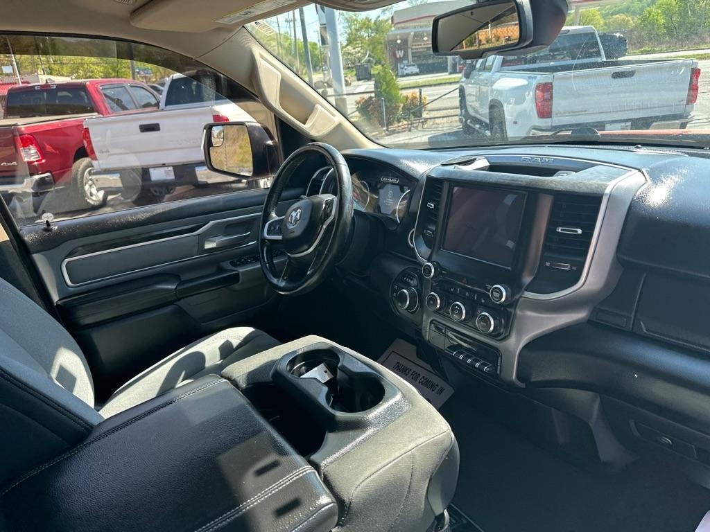 RAM 1500 Big Horn/Lone Star 4x4 Crew Cab 5'7" Box 2019