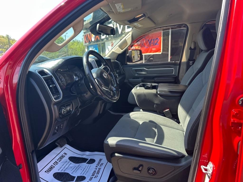 RAM 1500 Big Horn/Lone Star 4x4 Crew Cab 5'7" Box 2019