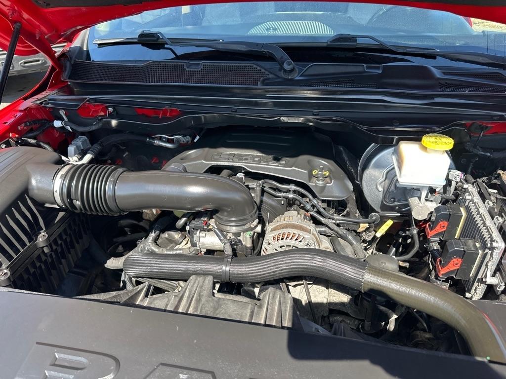 RAM 1500 Big Horn/Lone Star 4x4 Crew Cab 5'7" Box 2019