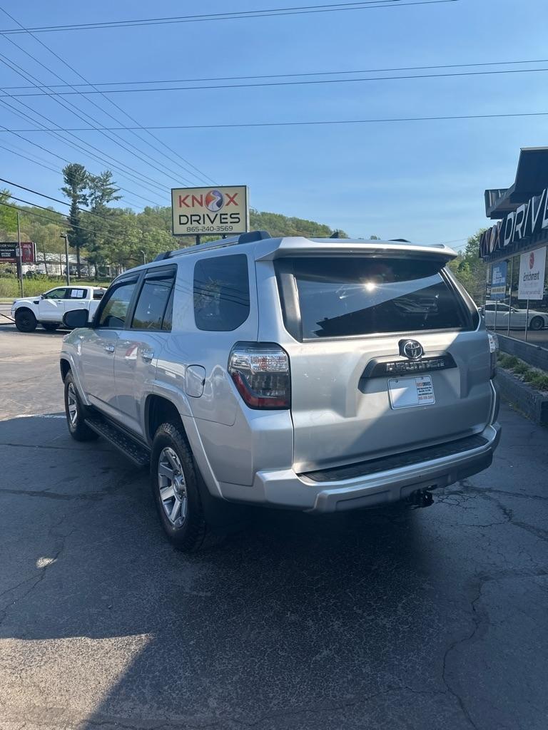 Toyota 4Runner 4WD 4dr V6 Trail Premium (Natl) 2015