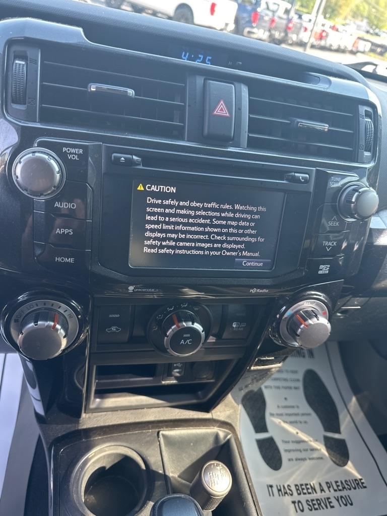 Toyota 4Runner 4WD 4dr V6 Trail Premium (Natl) 2015