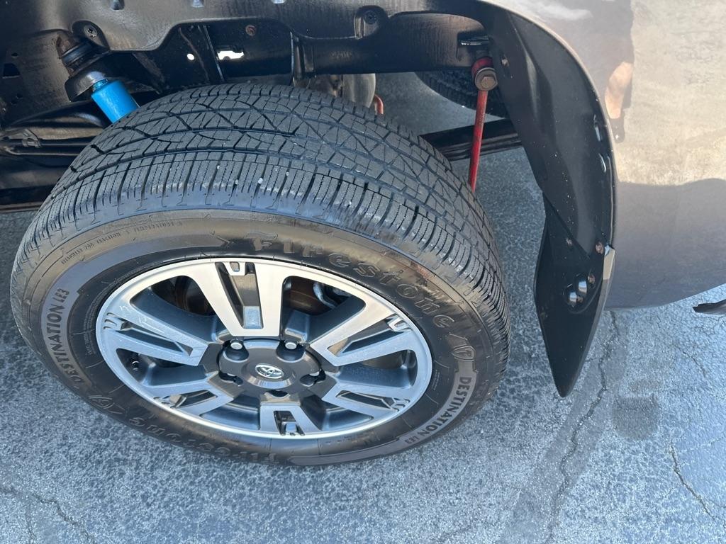 Toyota Tundra 4WD 1794 Edition CrewMax 5.5' Bed 5.7L (Natl) 2019