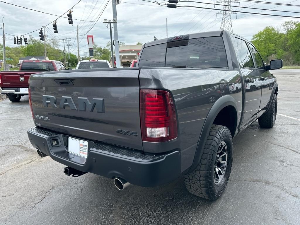 RAM 1500 4WD Crew Cab 140.5" Rebel 2016