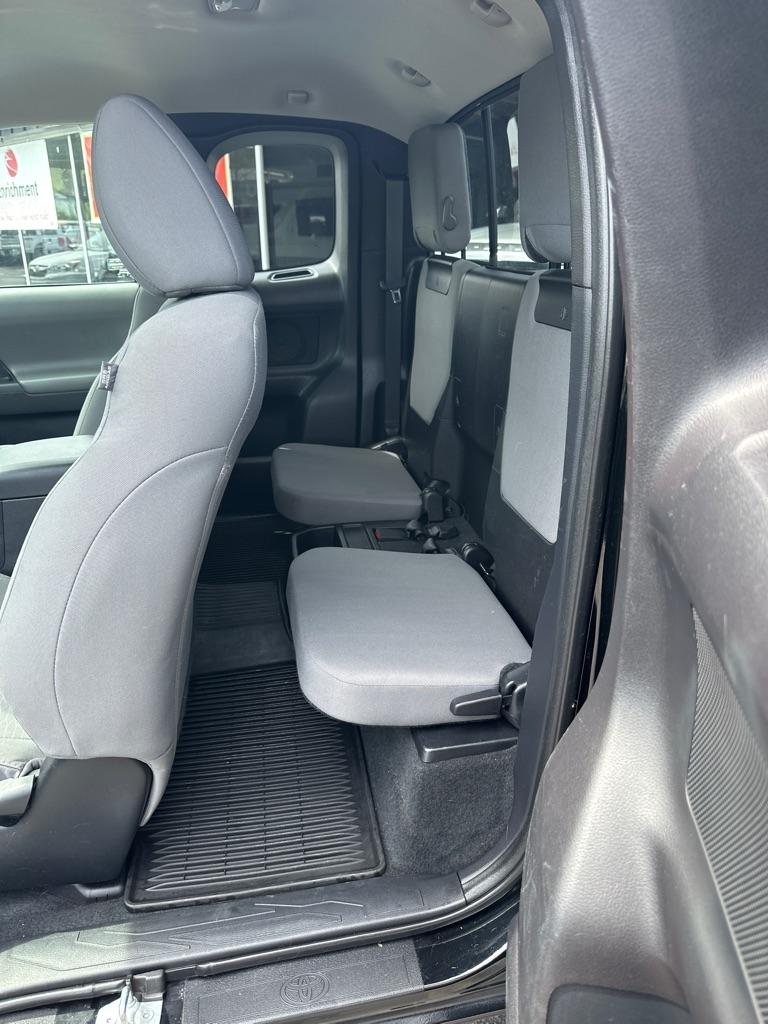 Toyota Tacoma TRD Off Road Access Cab 6' Bed V6 4x4 AT (Natl) 2018