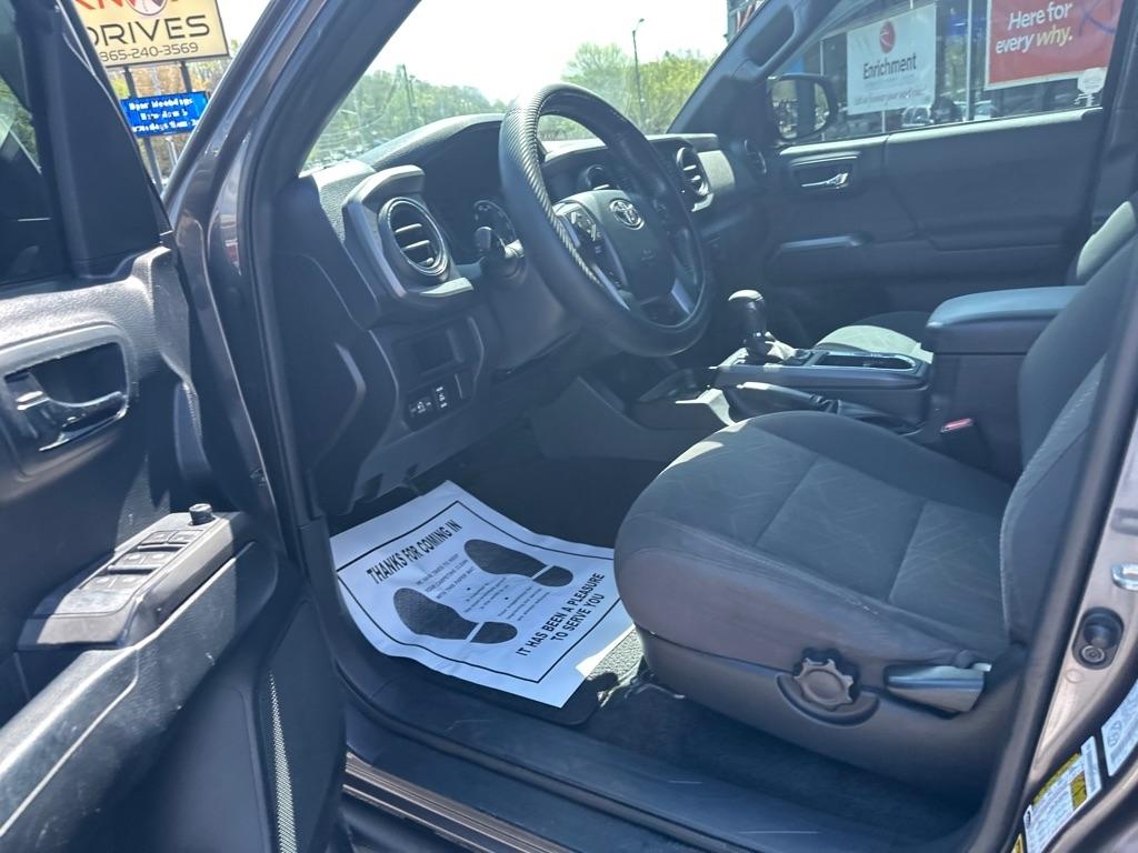 Toyota Tacoma 4WD Double Cab LB V6 AT TRD Off Road (Natl) 2016