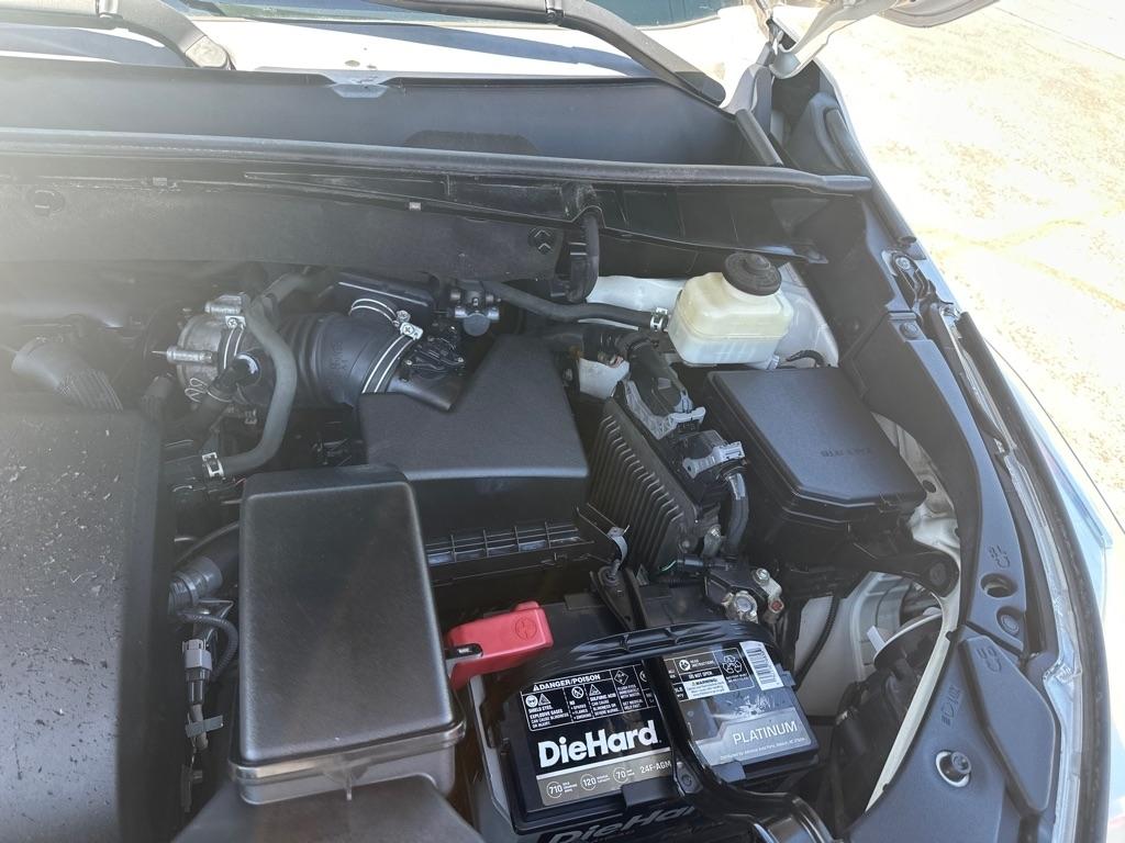 Toyota Highlander XLE V6 AWD (Natl) 2017