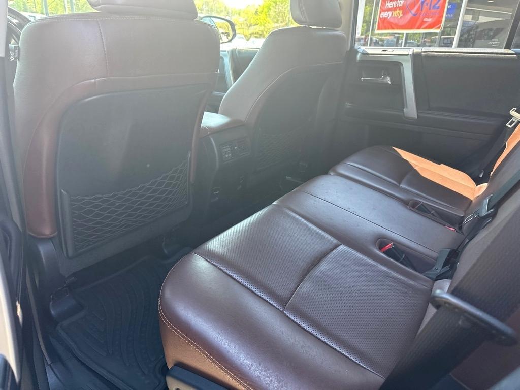 Toyota 4Runner 4WD 4dr V6 Trail Premium (Natl) 2016