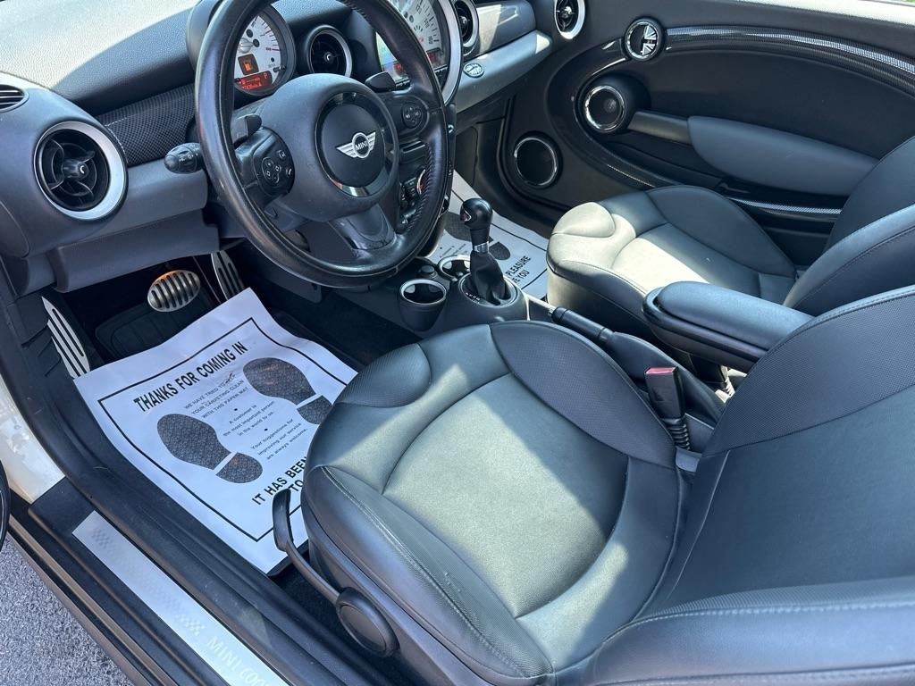 MINI Cooper Clubman 2dr Cpe S 2011