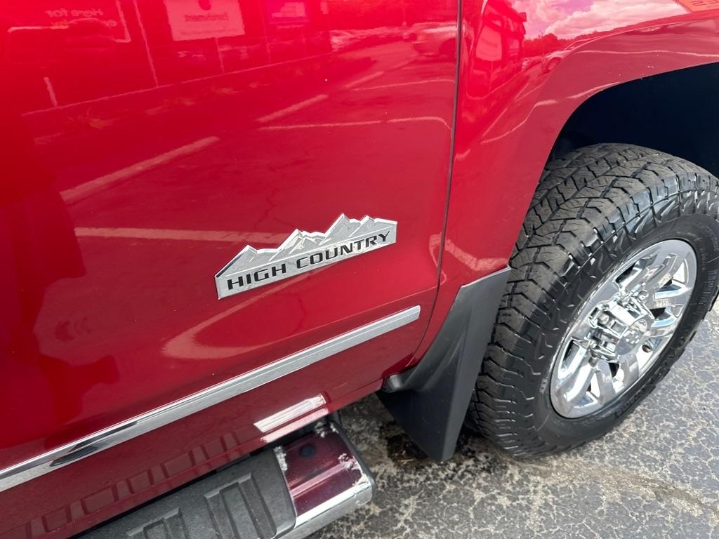 Chevrolet Silverado 3500HD 4WD Crew Cab 153.7" High Country 2018
