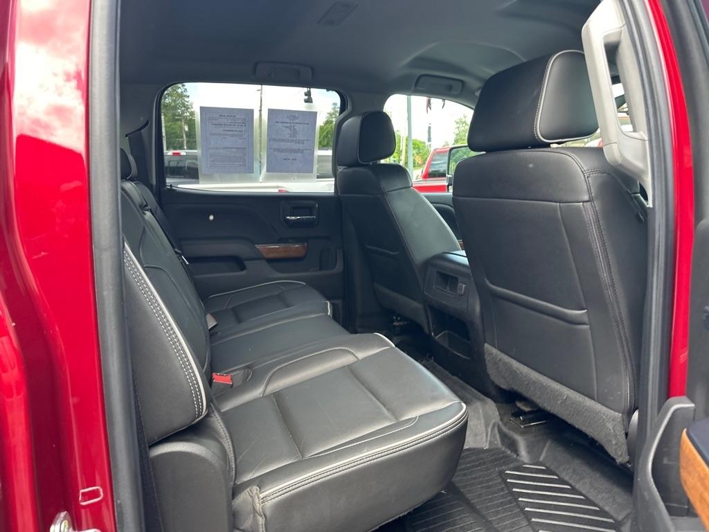 Chevrolet Silverado 3500HD 4WD Crew Cab 153.7" High Country 2018