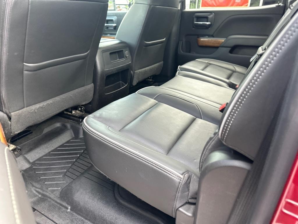 Chevrolet Silverado 3500HD 4WD Crew Cab 153.7" High Country 2018