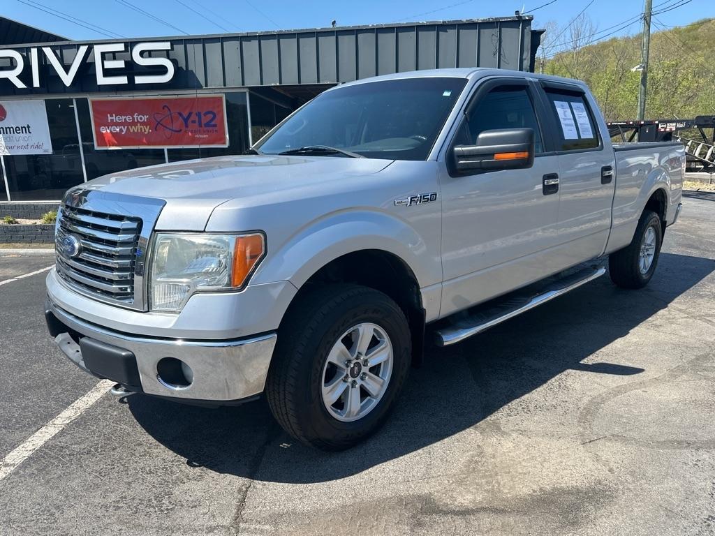 Ford F-150 4WD SuperCrew 145" Platinum 2011