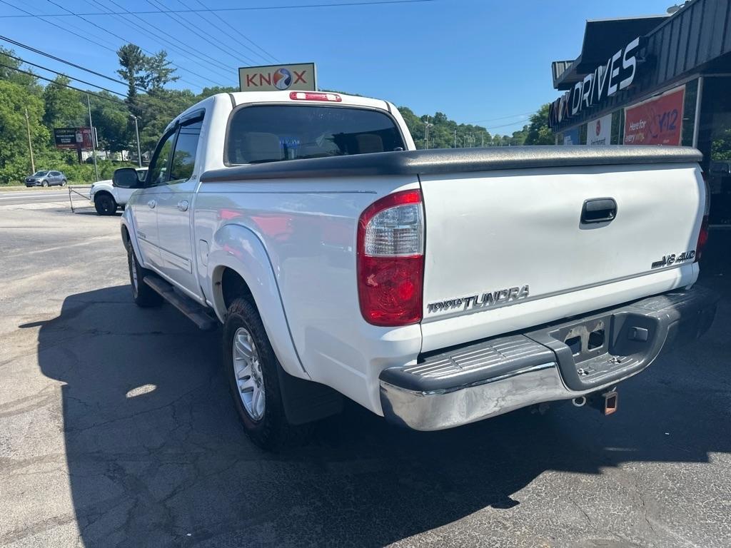 Toyota Tundra DoubleCab V8 SR5 4WD (Natl) 2005