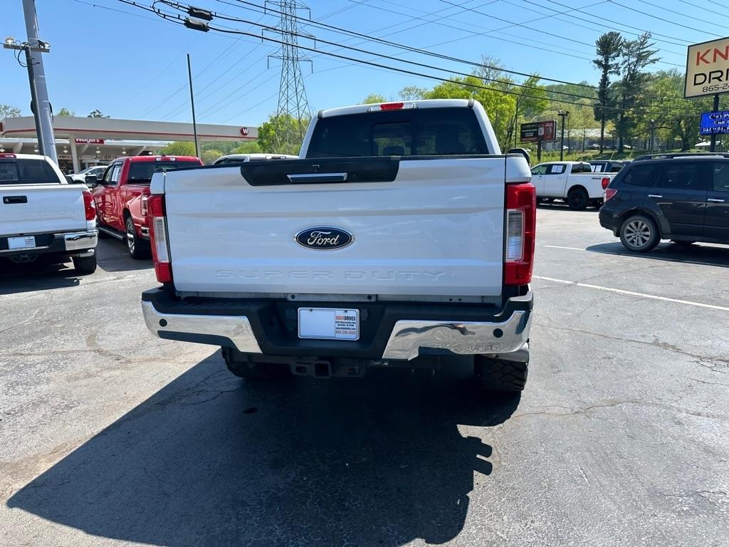 Ford Super Duty F-250 SRW King Ranch 4WD Crew Cab 8' Box 2019