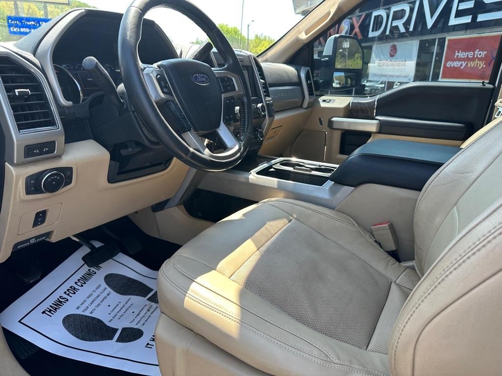 Ford Super Duty F-250 SRW King Ranch 4WD Crew Cab 8' Box 2019