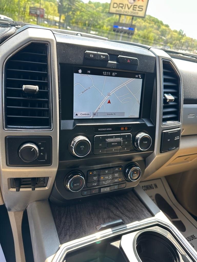 Ford Super Duty F-250 SRW King Ranch 4WD Crew Cab 8' Box 2019