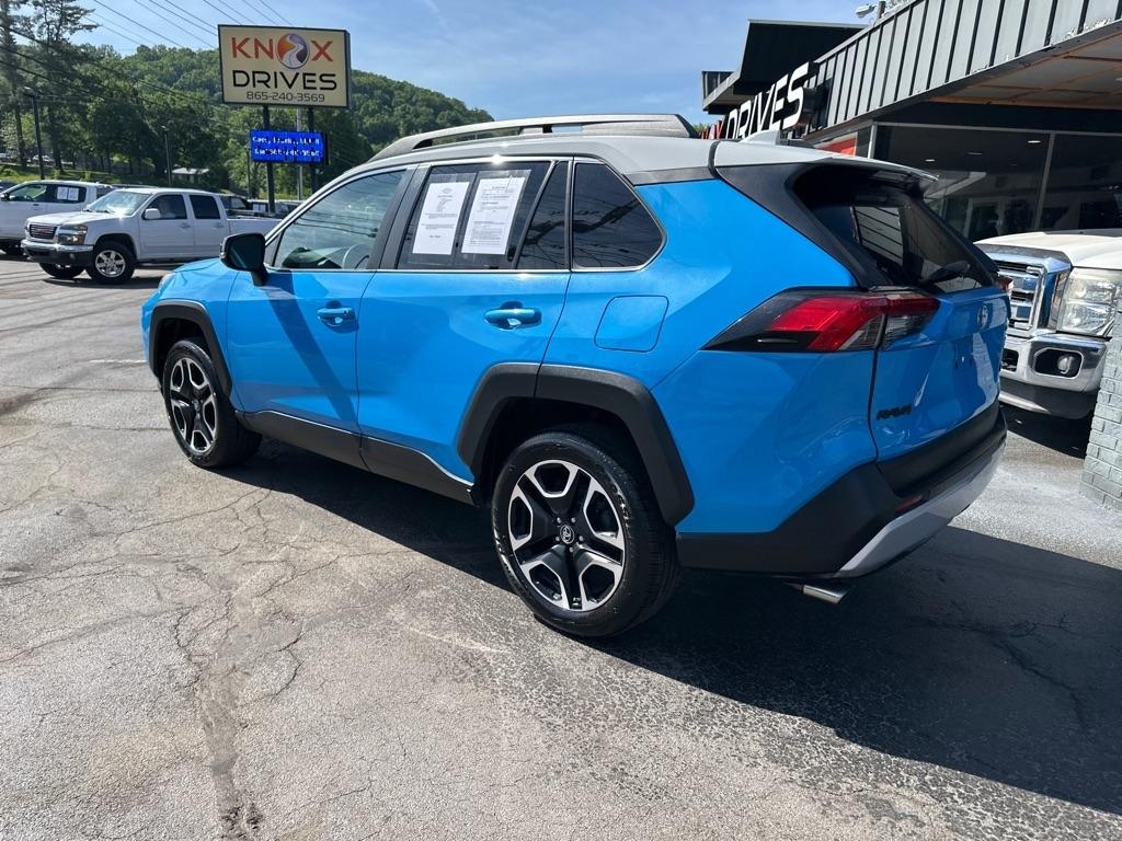 Toyota RAV4 Adventure AWD (Natl) 2019