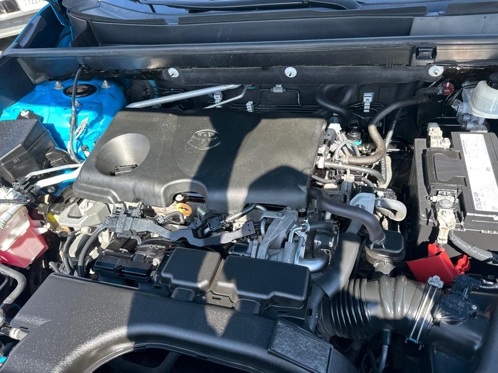 Toyota RAV4 Adventure AWD (Natl) 2019
