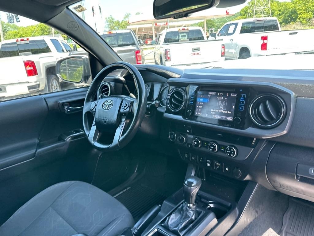 Toyota Tacoma TRD Off Road Double Cab 5' Bed V6 4x4 MT (Natl) 2018