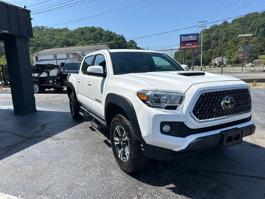 Toyota Tacoma TRD Off Road Double Cab 5' Bed V6 4x4 MT (Natl) 2018