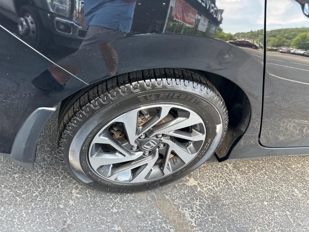 Honda Civic Sedan 4dr CVT EX 2016