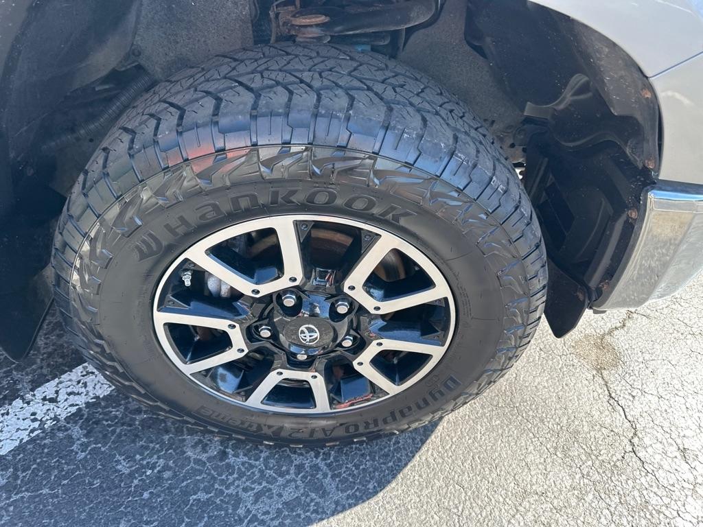 Toyota Tundra 4WD 1794 Edition CrewMax 5.5' Bed 5.7L (Natl) 2018