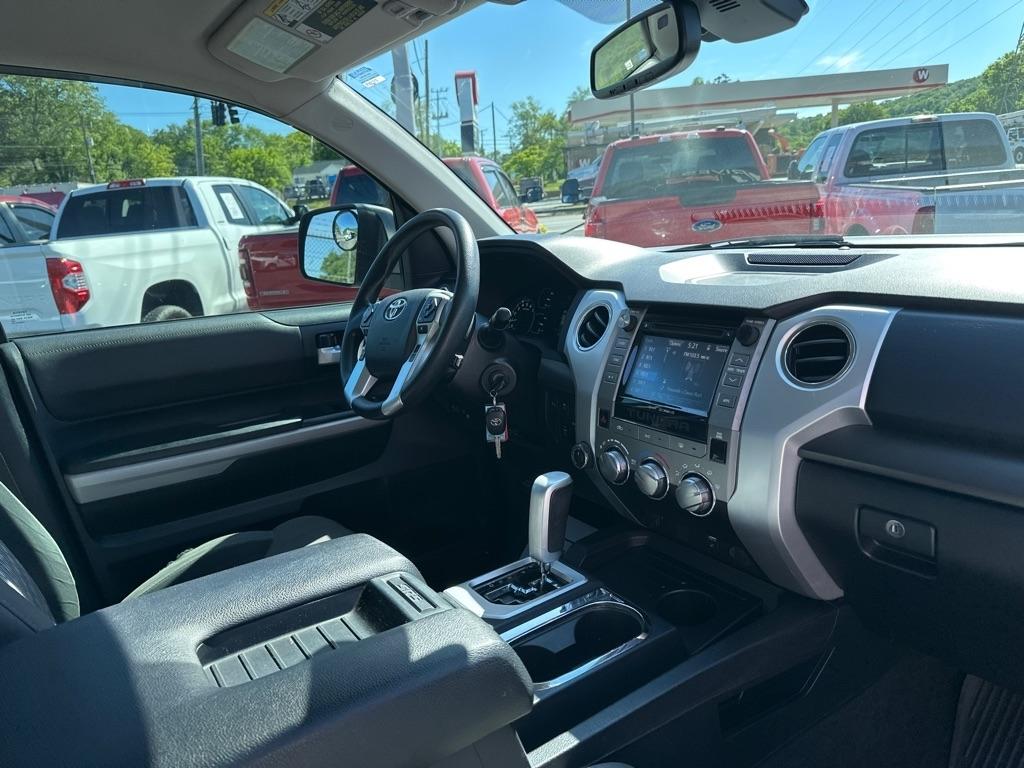 Toyota Tundra 4WD 1794 Edition CrewMax 5.5' Bed 5.7L (Natl) 2018