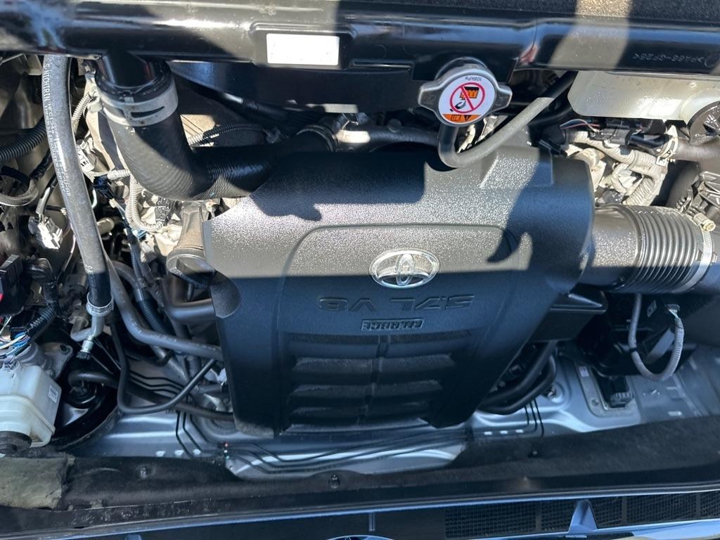 Toyota Tundra 4WD 1794 Edition CrewMax 5.5' Bed 5.7L (Natl) 2018
