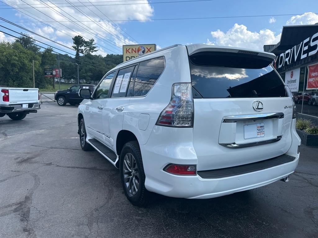 Lexus GX 460 4WD 4dr Luxury 2015