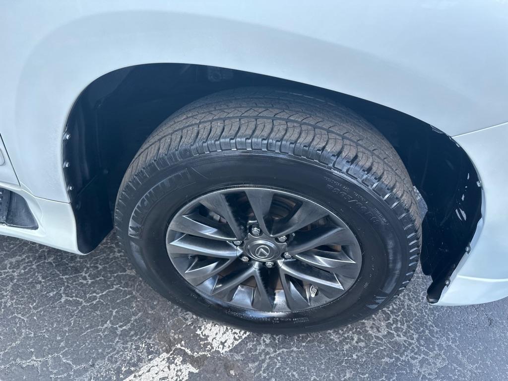 Lexus GX 460 4WD 4dr Luxury 2015