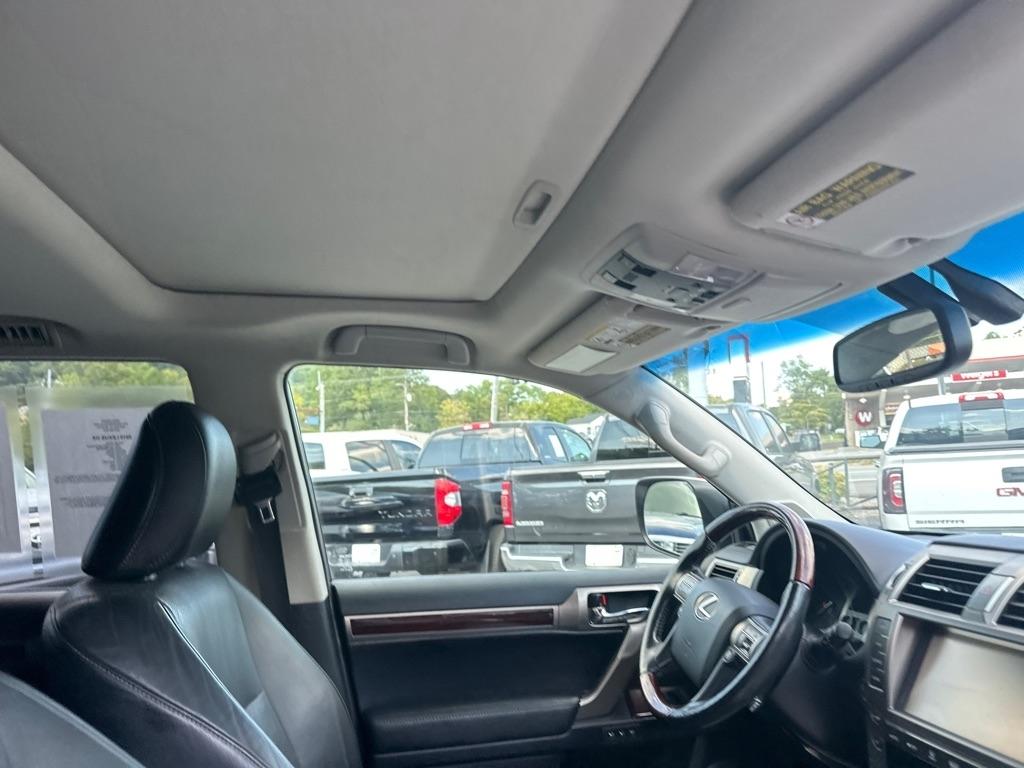 Lexus GX 460 4WD 4dr Luxury 2015